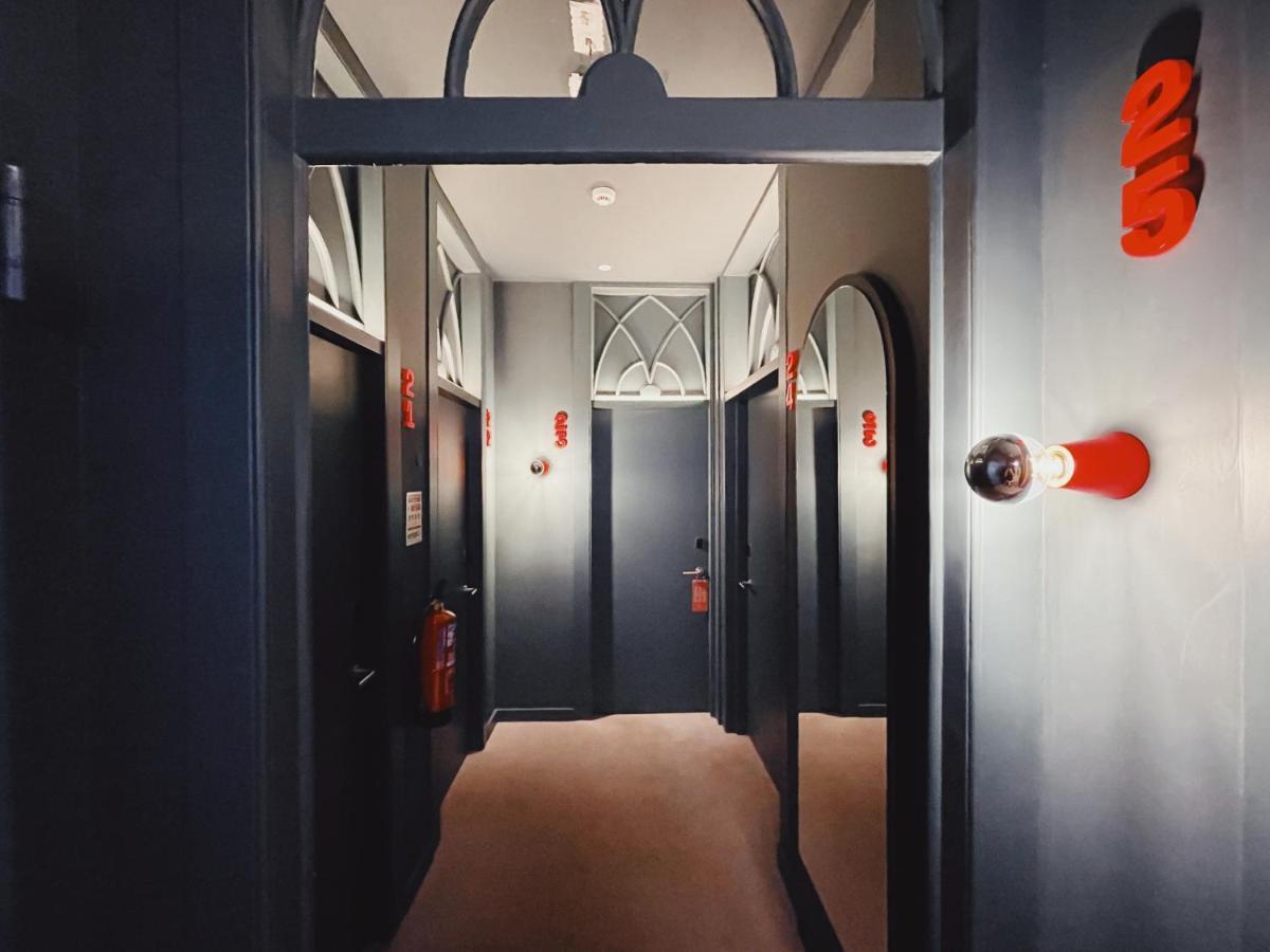 Esqina Cosmopolitan Hotel 4*