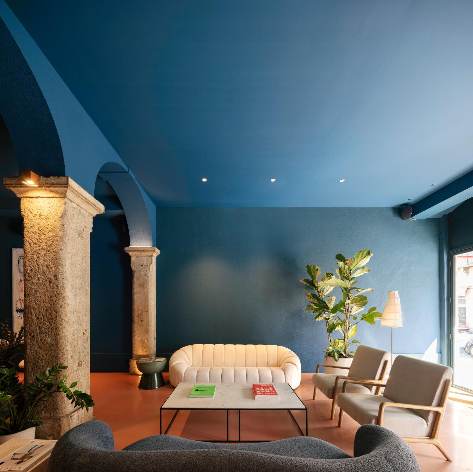 Esqina Cosmopolitan Hotel 4*